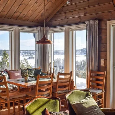 Cozy, Traditional At Kyrkjebygdheia *