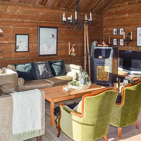 Cozy, Traditional At Kyrkjebygdheia Feriehus