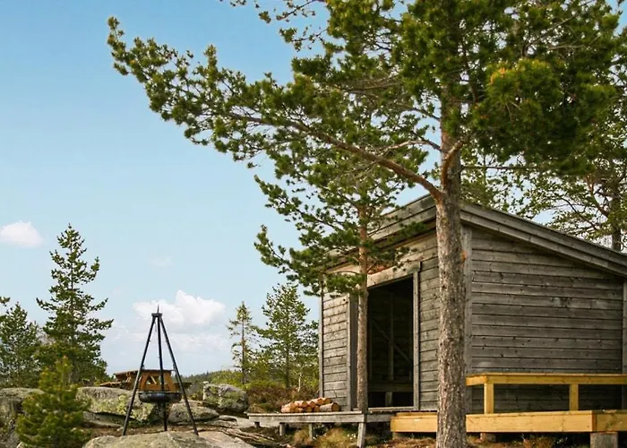 Cozy, Traditional At Kyrkjebygdheia * Fjone