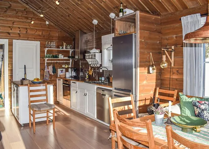 Prázdninový dům Cozy, Traditional At Kyrkjebygdheia Fjone